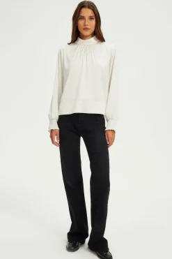 Pablo Blouse en satin écru à col montant - BERYLL Ecru Cheap