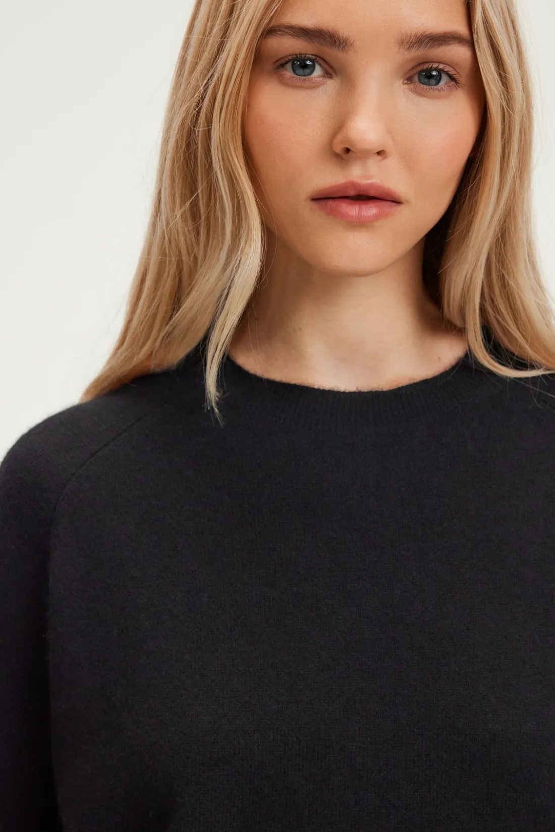 Pablo Pull col rond en cachemire - JULISSA Noir Outlet